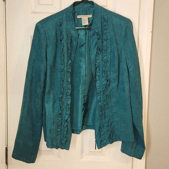 Requirements Ruffle front zip jacket - Picture 3 of 8